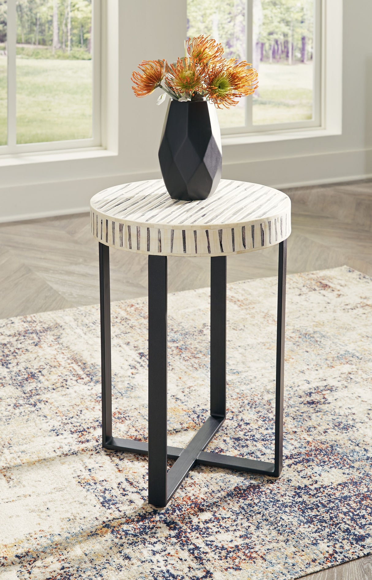 Crewridge - Accent Table - Black / Cream
