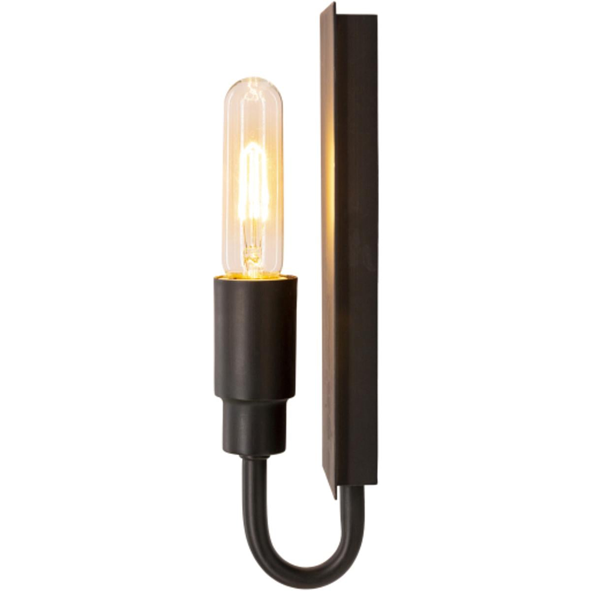 Surya Quick Wall Sconce