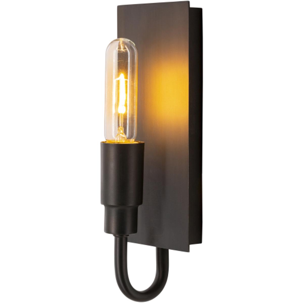 Surya Quick Wall Sconce