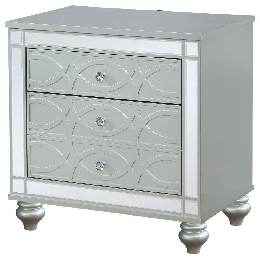 Gunnison 2-Drawer Nightstand in Silver Metallic – Modern Glam Accent with Crystal Pulls, Dual USB Ports, Felt-Lined Drawer & Fretwork Design