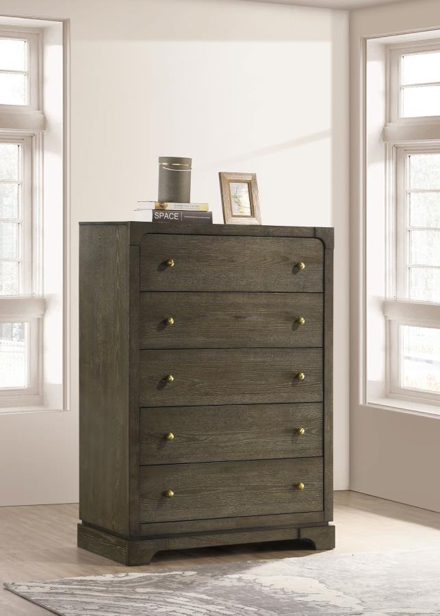 Gran Park 5-Drawer Bedroom Chest of Drawers in Dark Cocoa – Solid Wood Transitional Design with Felt-Lined Top Drawers & Brass Knobs