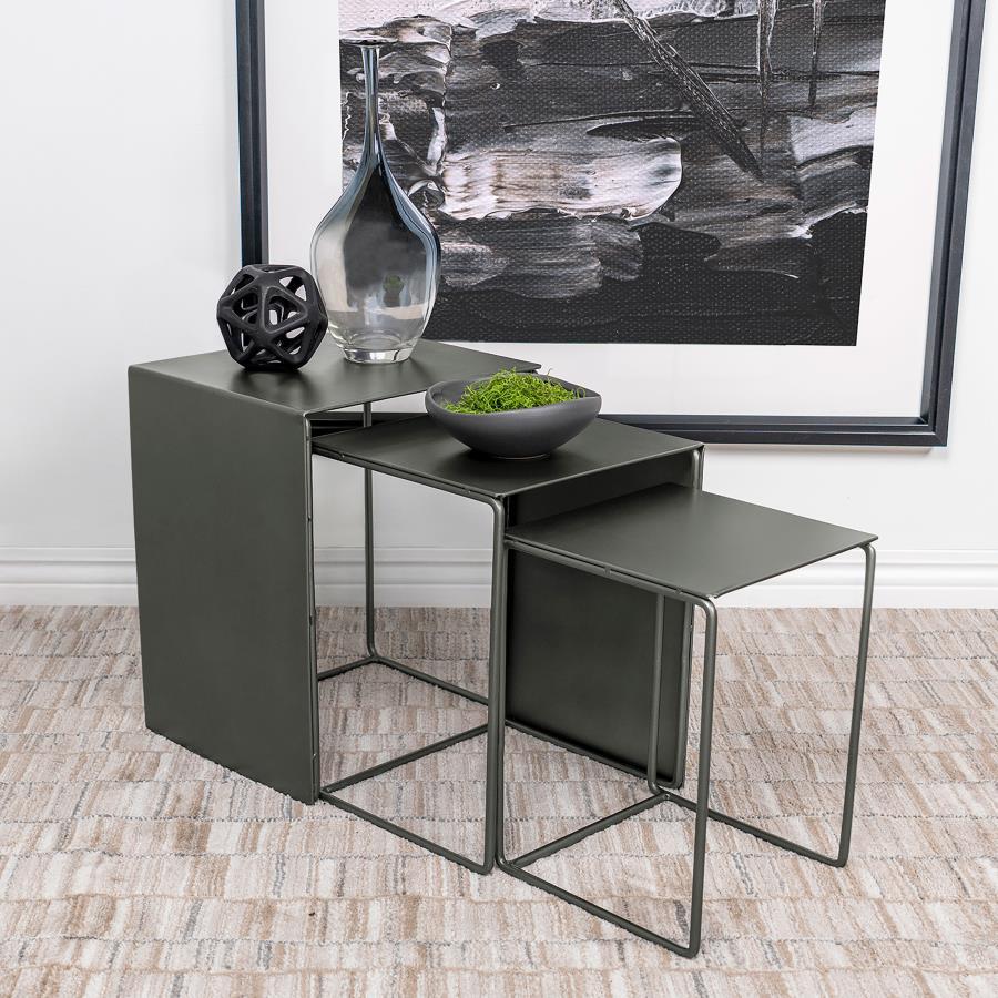 Imez 3-Piece Rectangular Metal Nesting Table Set in Gray – Industrial Modern Design with Sled-Style Base, Versatile Living Room Accent Tables