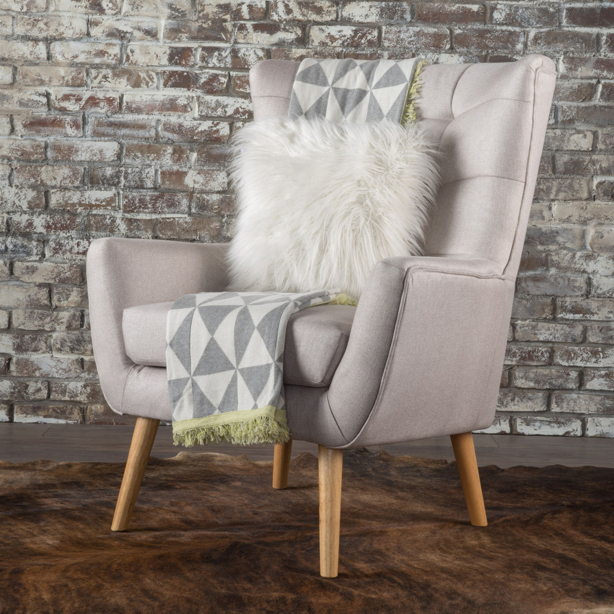 Club Chair With Rubberwood Legs