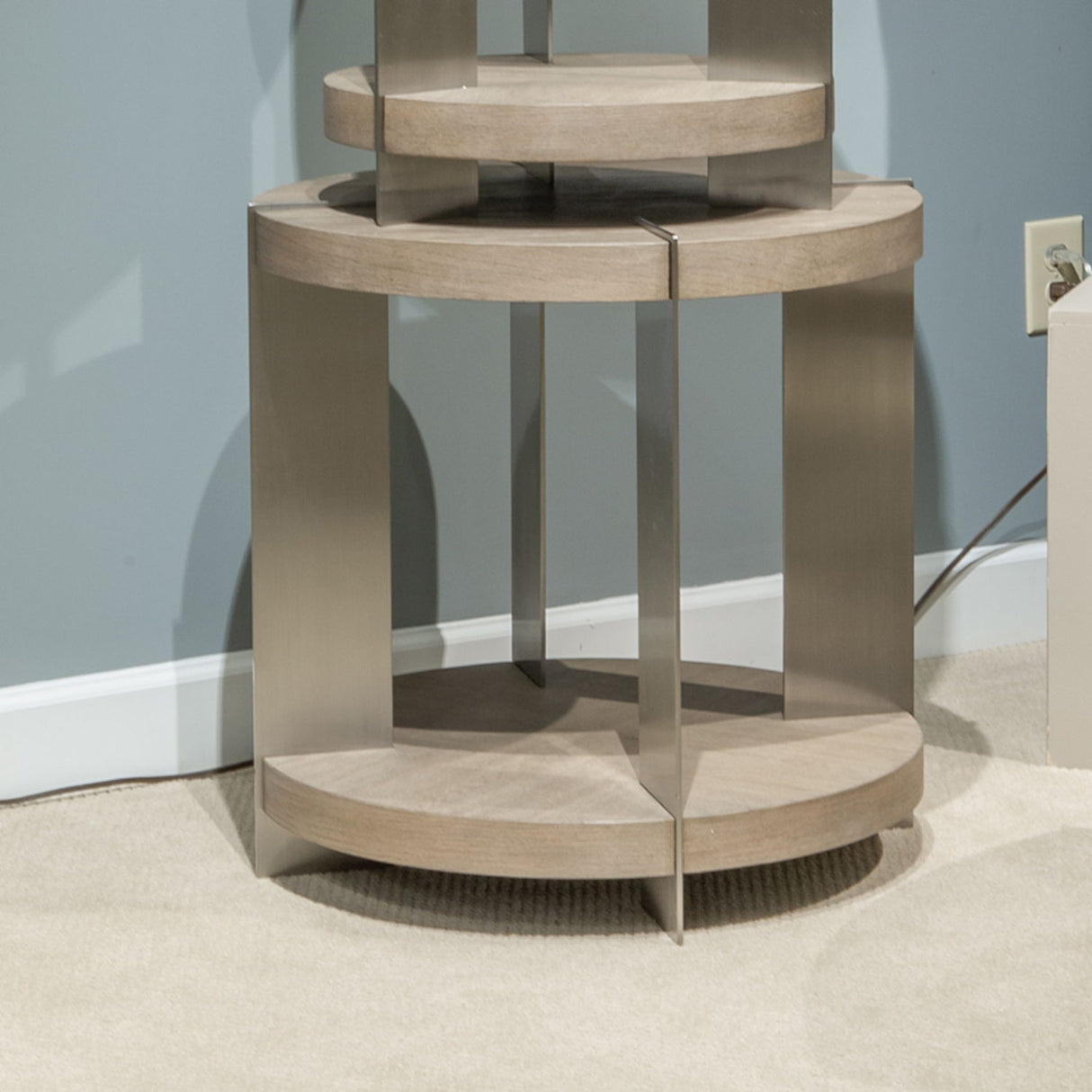 Harlow - Round End Table - Light Brown