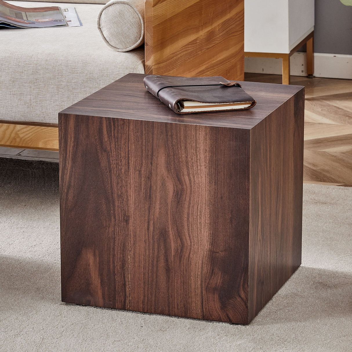 Luxurious Wood Grain Coffee Table Elegant Design For Living Room - Walnut